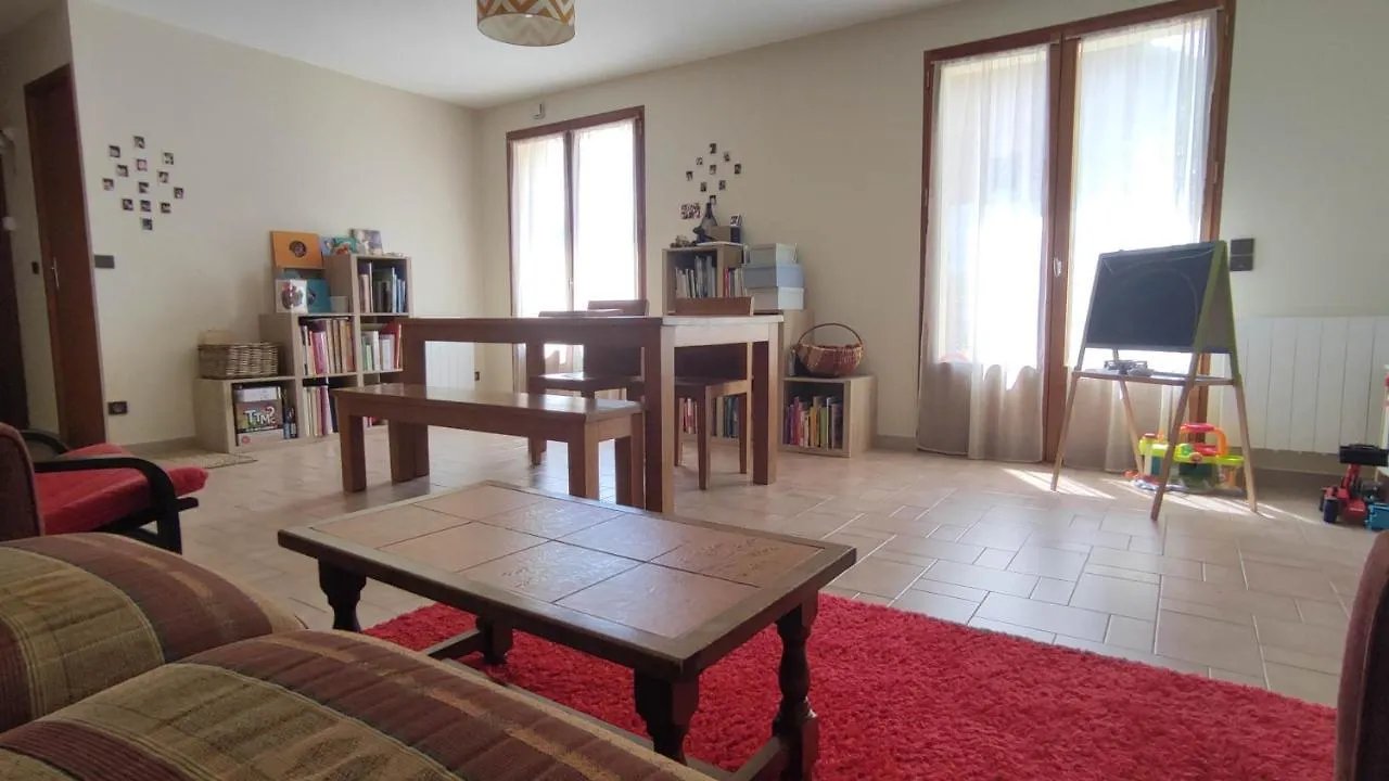 Agreable Maison De Village, Au Calme Thones Holiday home